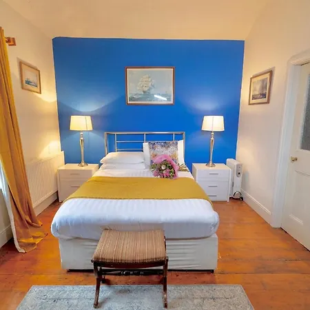 Clone & Gardens 5* Aughrim