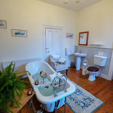 بيت ضيافة Clone 5*